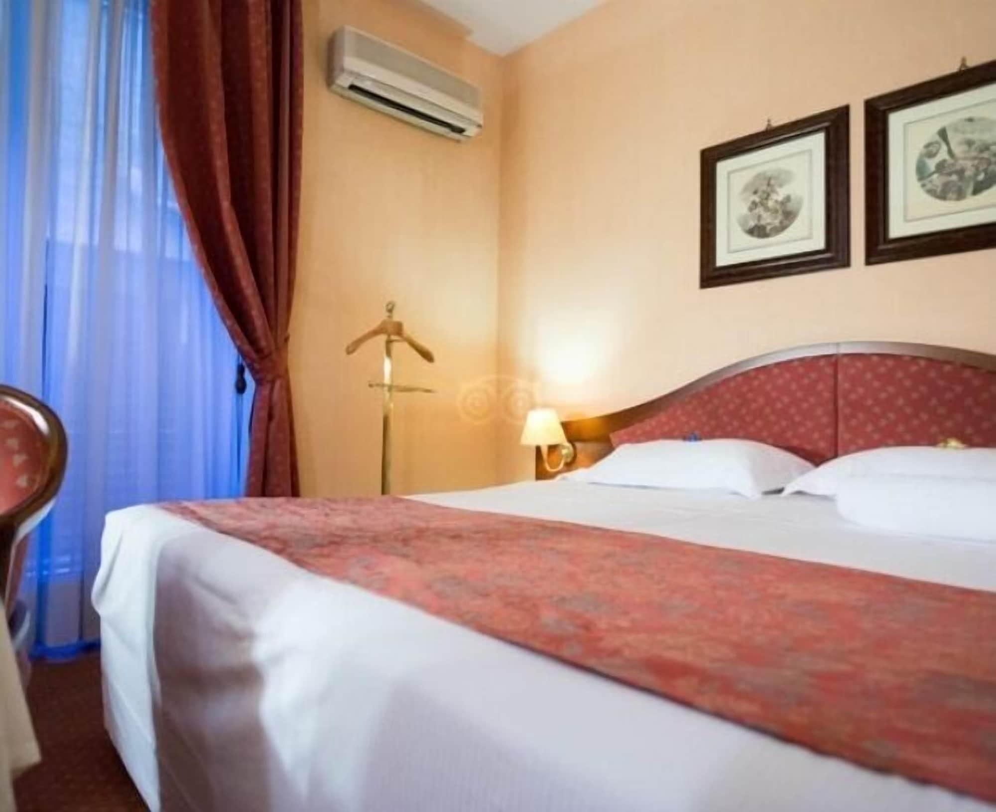 Massimo Plaza Hotel باليرمو المظهر الخارجي الصورة