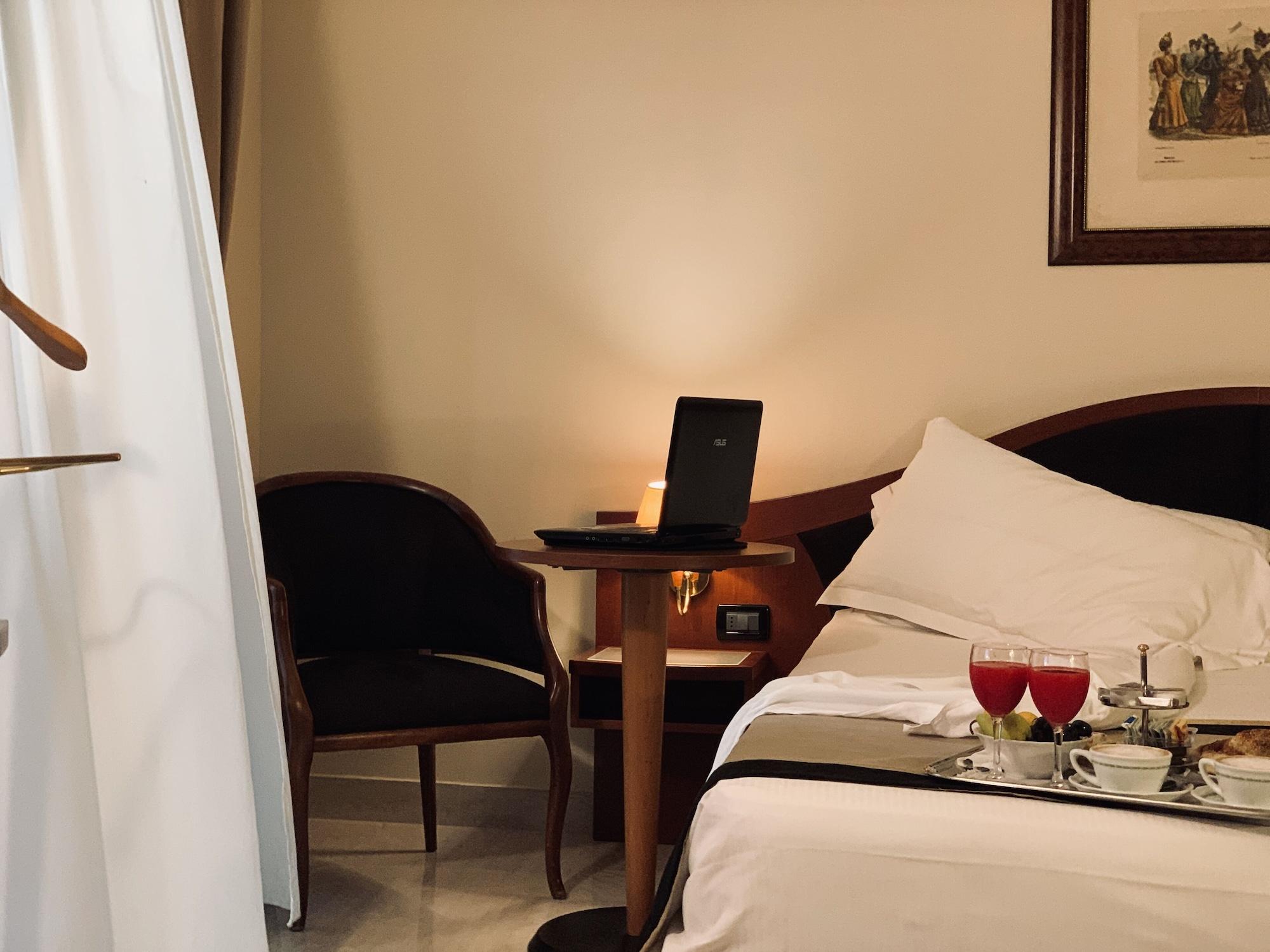 Massimo Plaza Hotel باليرمو المظهر الخارجي الصورة